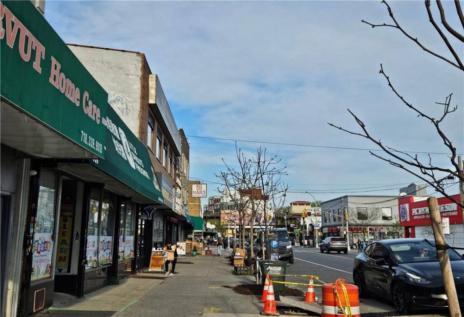 431 Kings Highway, Brooklyn, New York 11223, ,Mixed Use,For Sale,Kings,492178
