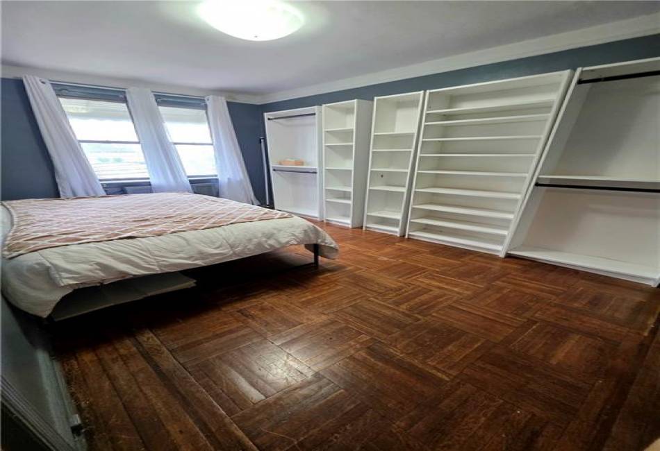 1548 Schenectady Avenue, Brooklyn, New York 11234, 2 Bedrooms Bedrooms, ,2 BathroomsBathrooms,Residential,For Sale,Schenectady,492181