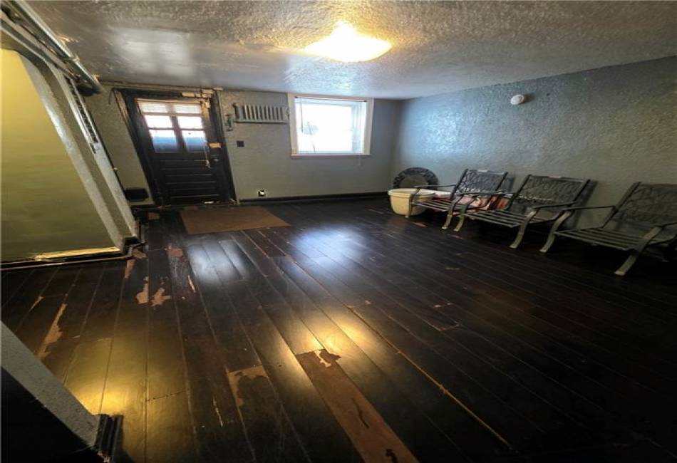 1548 Schenectady Avenue, Brooklyn, New York 11234, 2 Bedrooms Bedrooms, ,2 BathroomsBathrooms,Residential,For Sale,Schenectady,492181
