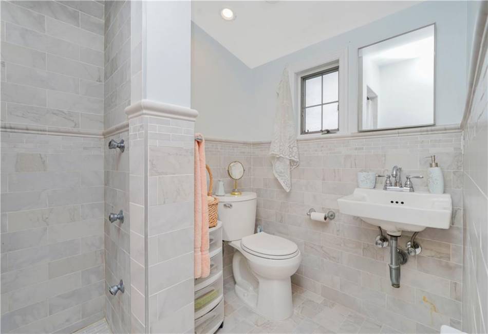 249 Slosson Avenue, Staten Island, New York 10314, 3 Bedrooms Bedrooms, ,2 BathroomsBathrooms,Residential,For Sale,Slosson,492190