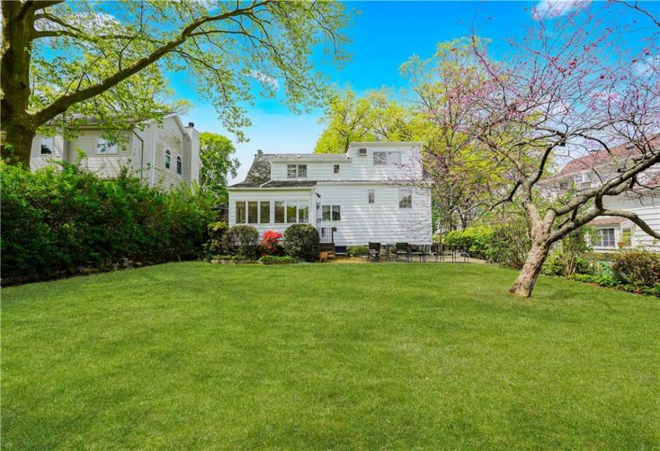 249 Slosson Avenue, Staten Island, New York 10314, 3 Bedrooms Bedrooms, ,2 BathroomsBathrooms,Residential,For Sale,Slosson,492190