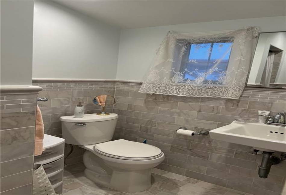 249 Slosson Avenue, Staten Island, New York 10314, 3 Bedrooms Bedrooms, ,2 BathroomsBathrooms,Residential,For Sale,Slosson,492190