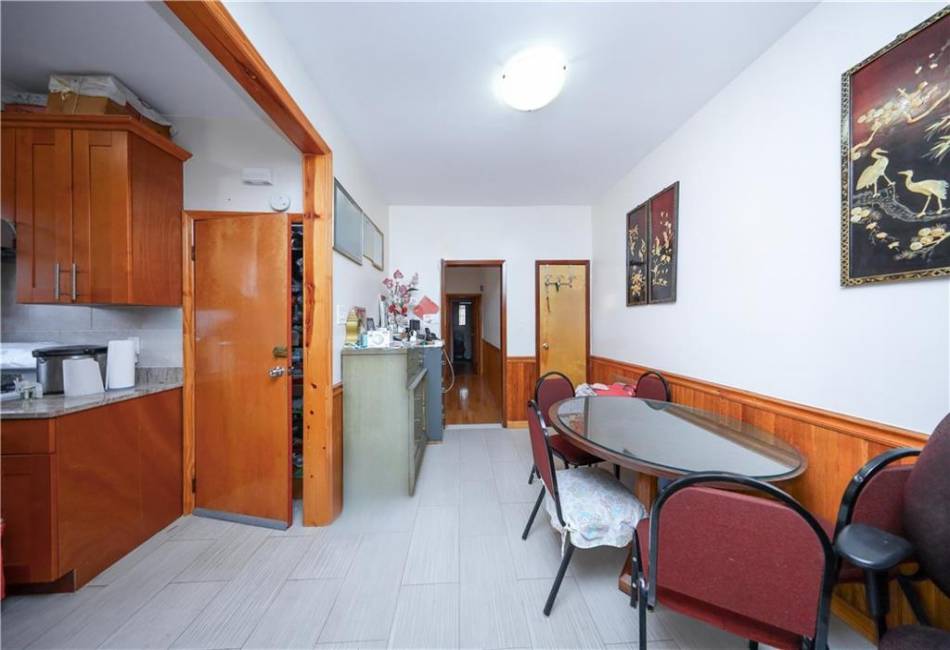 2250 23rd Street, Brooklyn, New York 11229, 6 Bedrooms Bedrooms, ,Residential,For Sale,23rd,492183