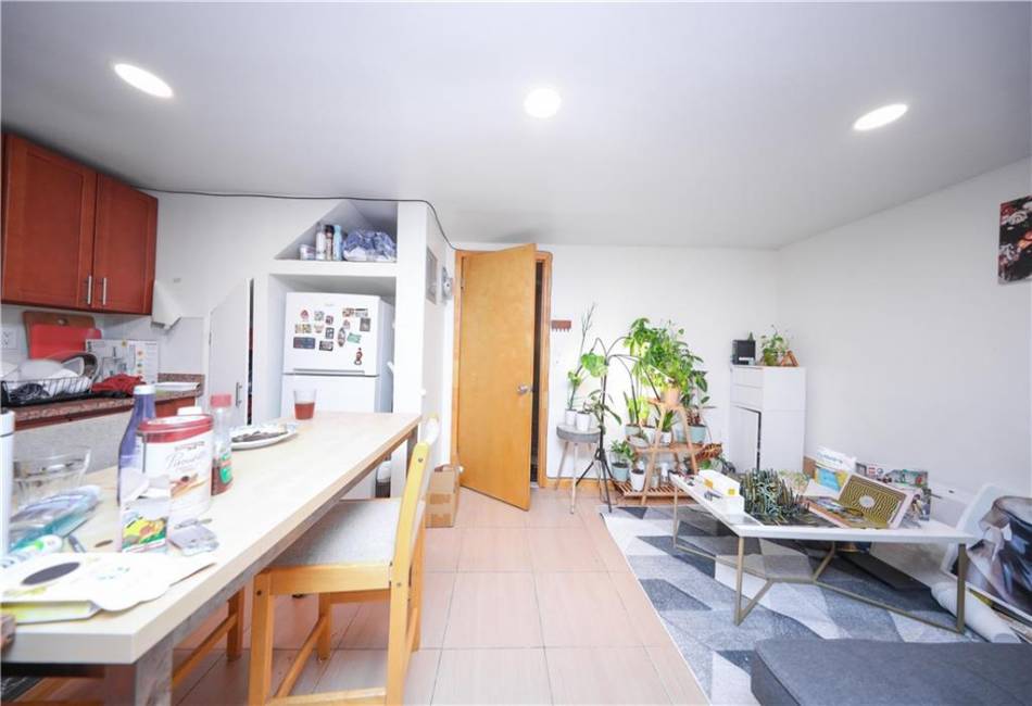 2250 23rd Street, Brooklyn, New York 11229, 6 Bedrooms Bedrooms, ,Residential,For Sale,23rd,492183