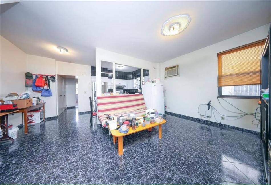 3392 12th Avenue, Brooklyn, New York 11218, 7 Bedrooms Bedrooms, ,3 BathroomsBathrooms,Residential,For Sale,12th,492193