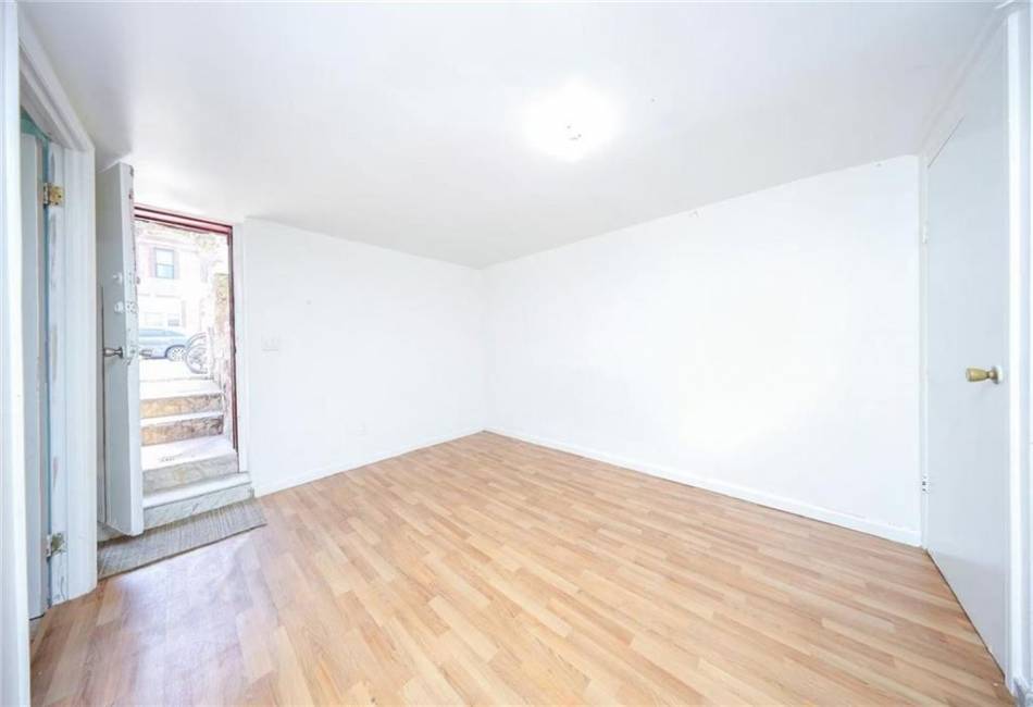 3392 12th Avenue, Brooklyn, New York 11218, 7 Bedrooms Bedrooms, ,3 BathroomsBathrooms,Residential,For Sale,12th,492193
