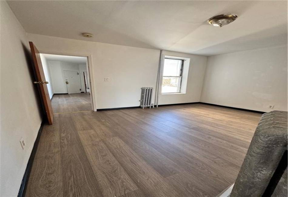 140 29th Street, Brooklyn, New York 11232, 2 Bedrooms Bedrooms, ,1 BathroomBathrooms,Rental,For Sale,29th,492199