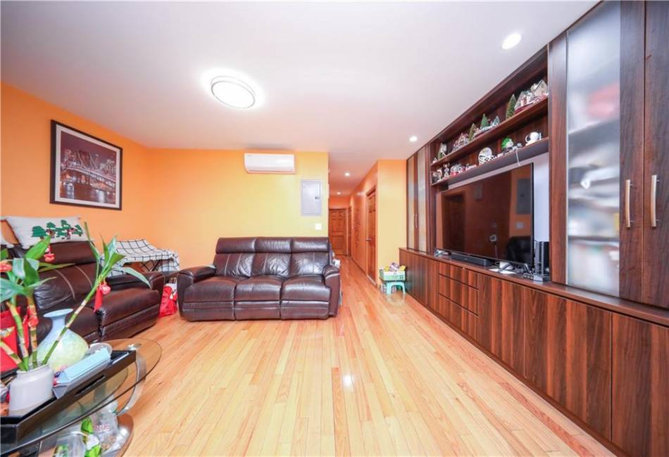 1230 Tabor Court, Brooklyn, New York 11219, 8 Bedrooms Bedrooms, ,4 BathroomsBathrooms,Residential,For Sale,Tabor,492201