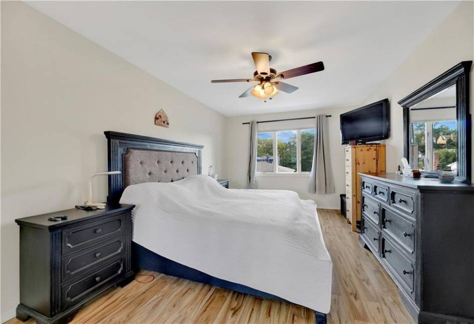 30 Beverly Road, Staten Island, New York 10305, 4 Bedrooms Bedrooms, ,4 BathroomsBathrooms,Residential,For Sale,Beverly,492204
