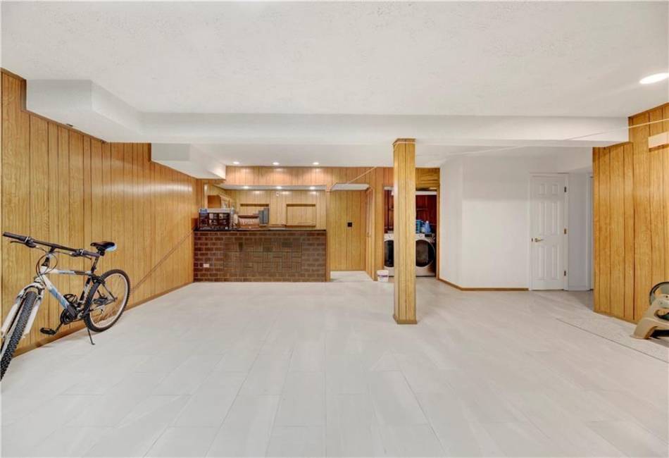 30 Beverly Road, Staten Island, New York 10305, 4 Bedrooms Bedrooms, ,4 BathroomsBathrooms,Residential,For Sale,Beverly,492204