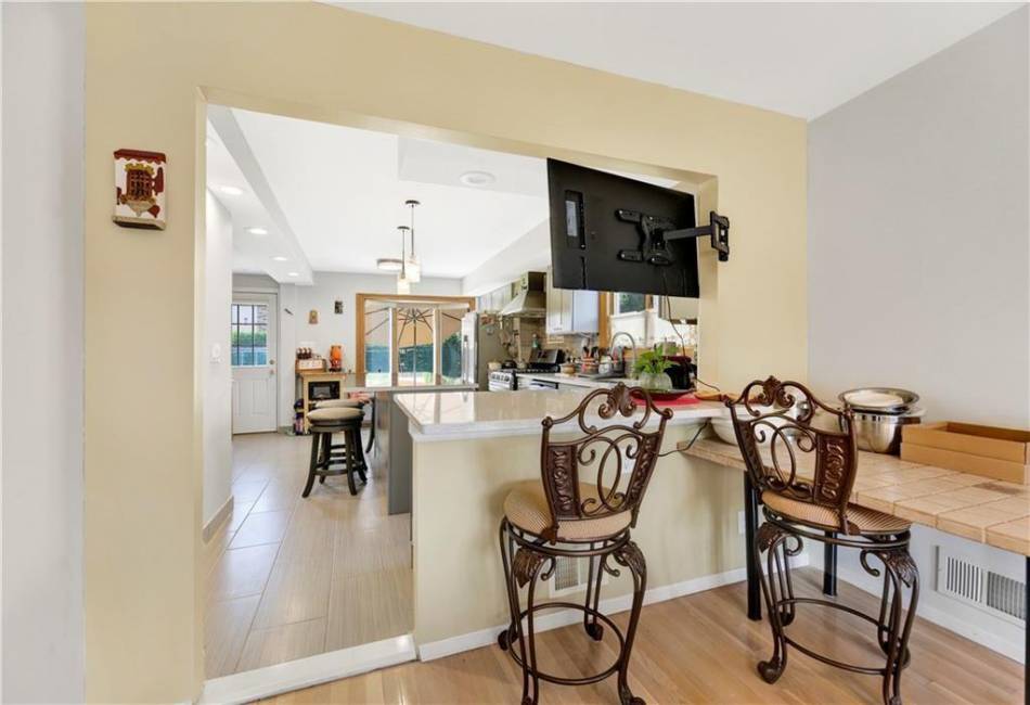 30 Beverly Road, Staten Island, New York 10305, 4 Bedrooms Bedrooms, ,4 BathroomsBathrooms,Residential,For Sale,Beverly,492204