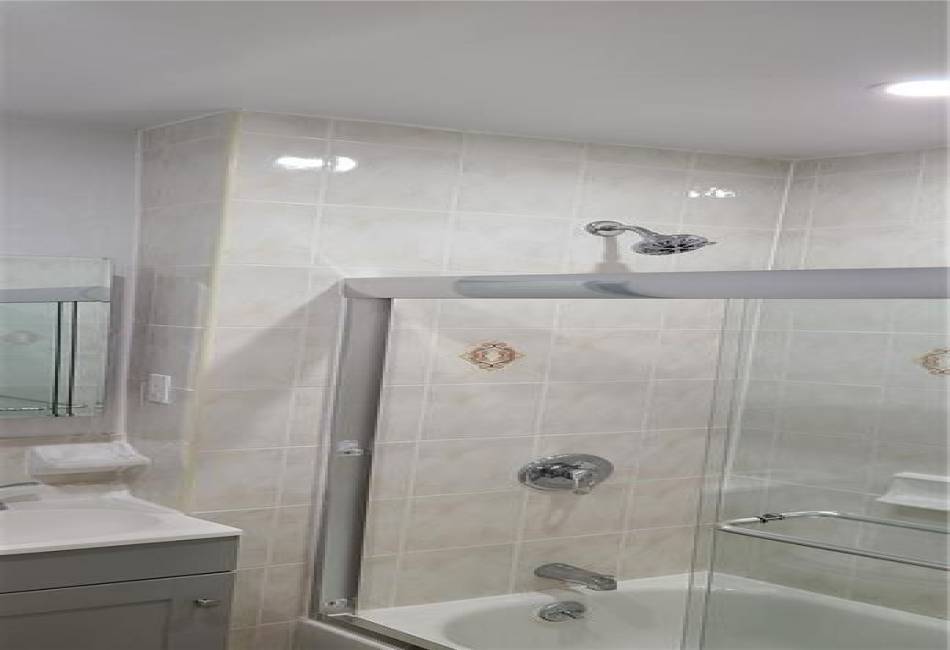 715 DeKalb Avenue, Brooklyn, New York 11216, 2 Bedrooms Bedrooms, ,2 BathroomsBathrooms,Rental,For Sale,DeKalb,492205