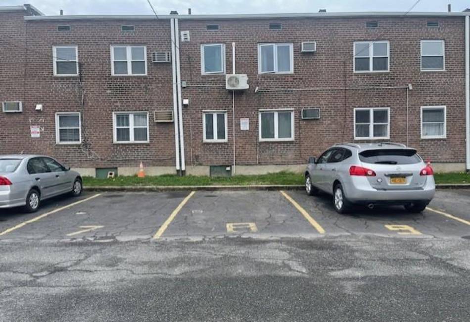 248 Bay 19th Street, Brooklyn, New York 11214, 1 Bedroom Bedrooms, ,1 BathroomBathrooms,Residential,For Sale,Bay 19th,492206
