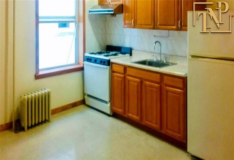 1634 2nd Street, Brooklyn, New York 11230, 10 Bedrooms Bedrooms, ,4 BathroomsBathrooms,Residential,For Sale,2nd,492213