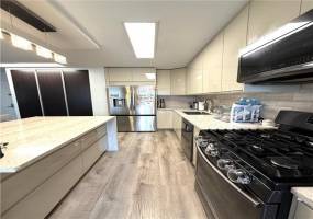 501 Surf Avenue, Brooklyn, New York 11224, 2 Bedrooms Bedrooms, ,1 BathroomBathrooms,Residential,For Sale,Surf,492215