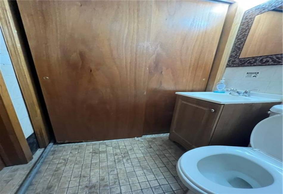 207 Ocean Parkway, Brooklyn, New York 11218, ,1 BathroomBathrooms,Residential,For Sale,Ocean,492219