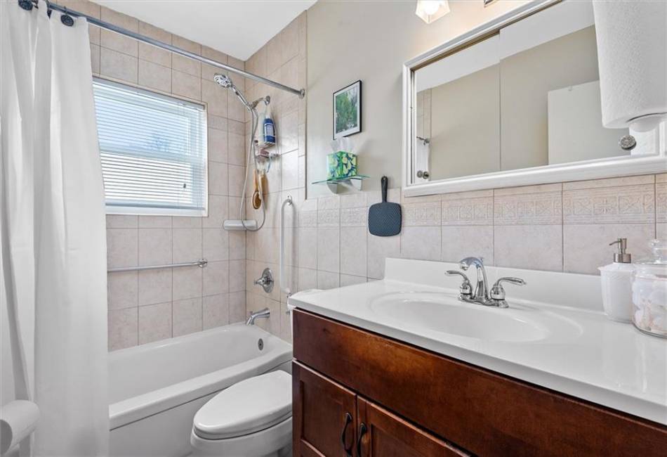 1311 Dumont Avenue, Brooklyn, New York 11208, 3 Bedrooms Bedrooms, ,1.5 BathroomsBathrooms,Residential,For Sale,Dumont,490066