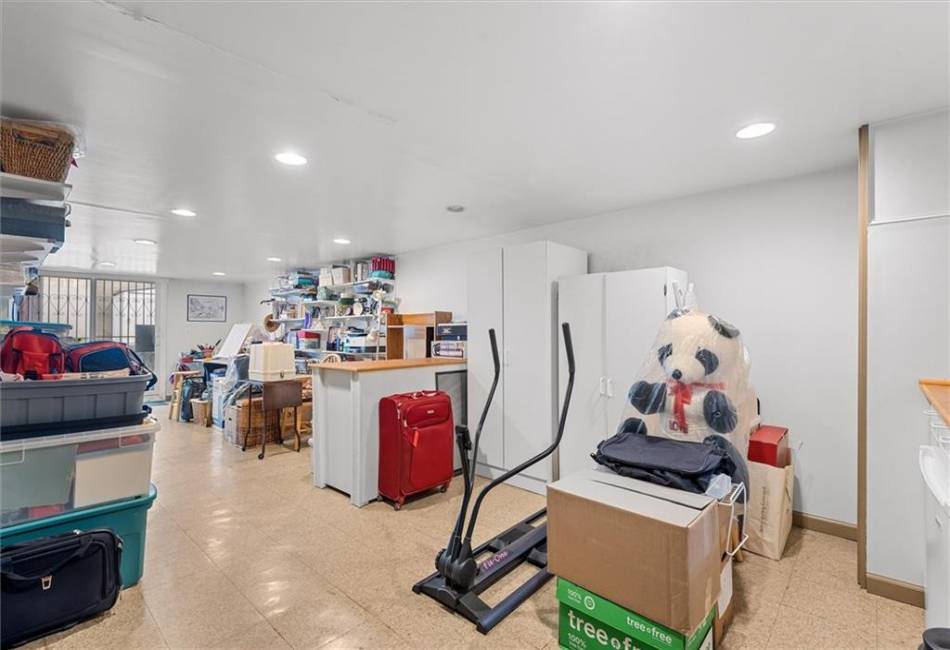 1311 Dumont Avenue, Brooklyn, New York 11208, 3 Bedrooms Bedrooms, ,1.5 BathroomsBathrooms,Residential,For Sale,Dumont,490066