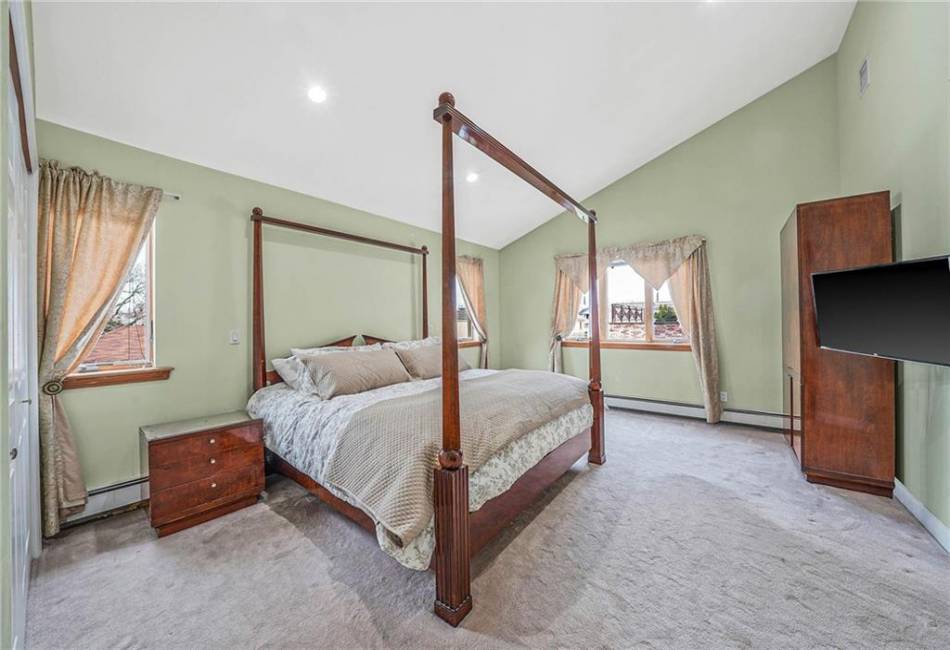 2157 64th Street, Brooklyn, New York 11234, 6 Bedrooms Bedrooms, ,3.5 BathroomsBathrooms,Residential,For Sale,64th,492188
