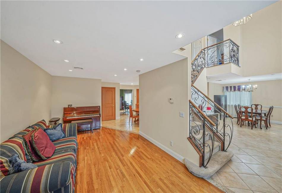 2157 64th Street, Brooklyn, New York 11234, 6 Bedrooms Bedrooms, ,3.5 BathroomsBathrooms,Residential,For Sale,64th,492188