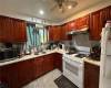 56 Gary Court, Staten Island, New York 10314, 6 Bedrooms Bedrooms, ,4 BathroomsBathrooms,Residential,For Sale,Gary,492200