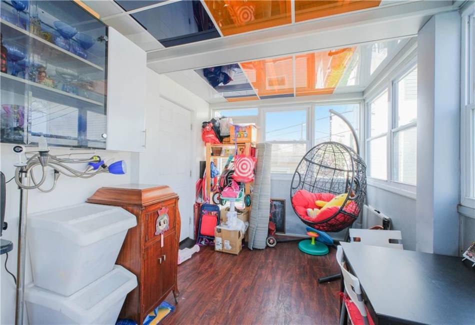 11 Merit Court, Brooklyn, New York 11229, 3 Bedrooms Bedrooms, ,2 BathroomsBathrooms,Residential,For Sale,Merit,492224
