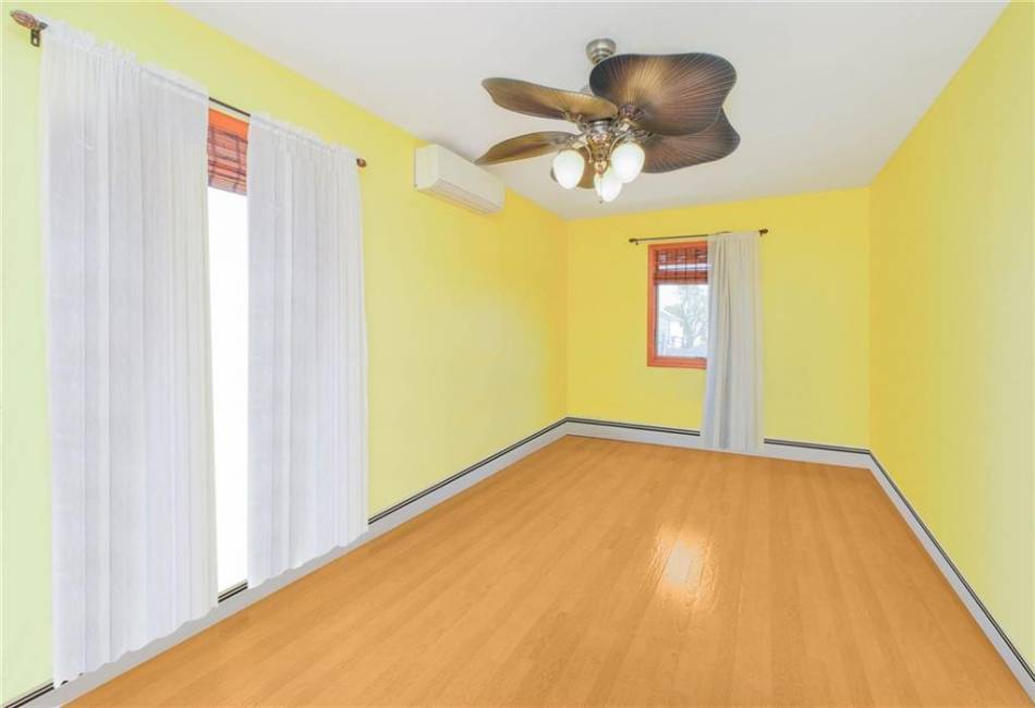 11 Merit Court, Brooklyn, New York 11229, 3 Bedrooms Bedrooms, ,2 BathroomsBathrooms,Residential,For Sale,Merit,492224