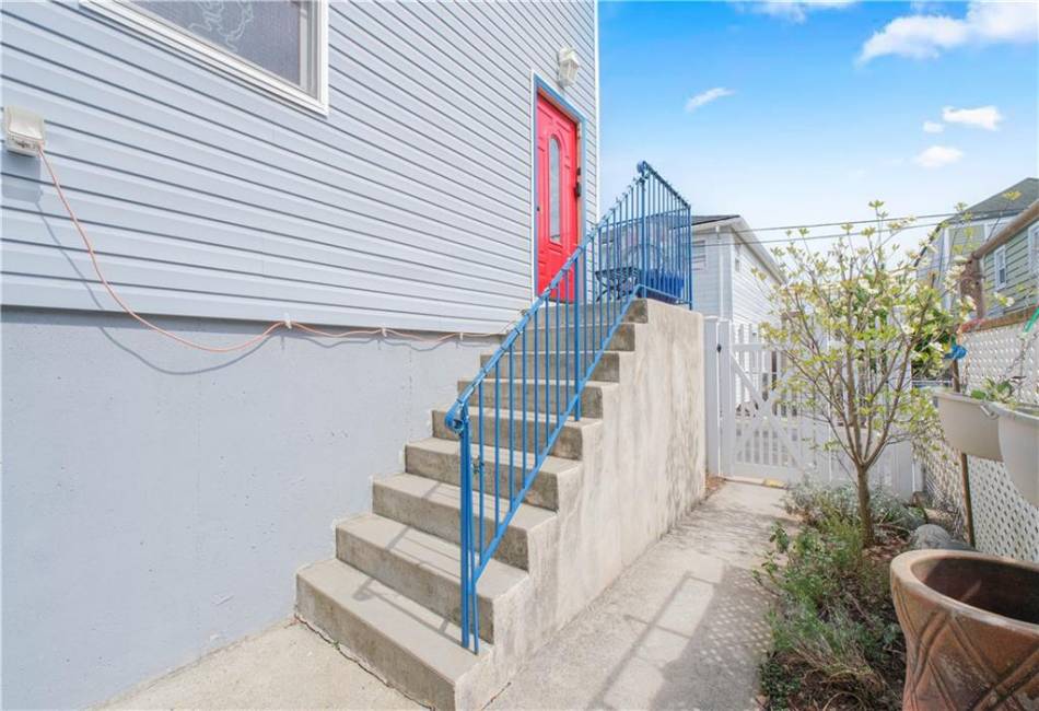 11 Merit Court, Brooklyn, New York 11229, 3 Bedrooms Bedrooms, ,2 BathroomsBathrooms,Residential,For Sale,Merit,492224