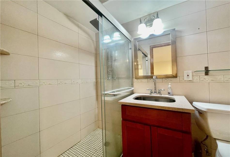 299 Bay 13th Street, Brooklyn, New York 11214, 3 Bedrooms Bedrooms, ,2 BathroomsBathrooms,Residential,For Sale,Bay 13th,492226
