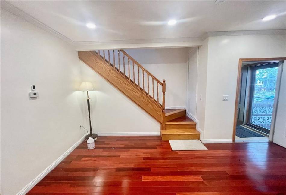 299 Bay 13th Street, Brooklyn, New York 11214, 3 Bedrooms Bedrooms, ,2 BathroomsBathrooms,Residential,For Sale,Bay 13th,492226