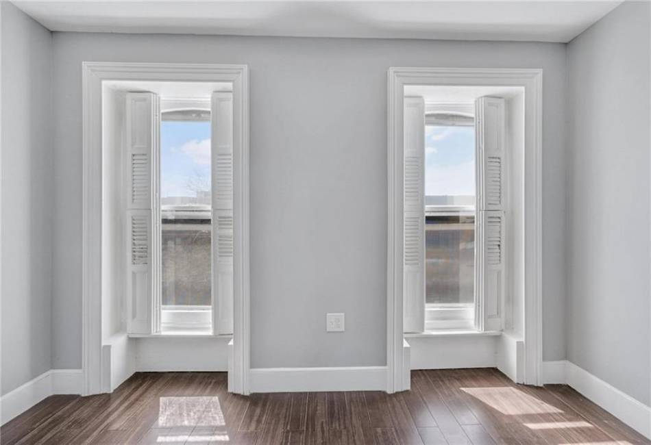 125 Macdonough Street, Brooklyn, New York 11216, 6 Bedrooms Bedrooms, ,Residential,For Sale,Macdonough,492235