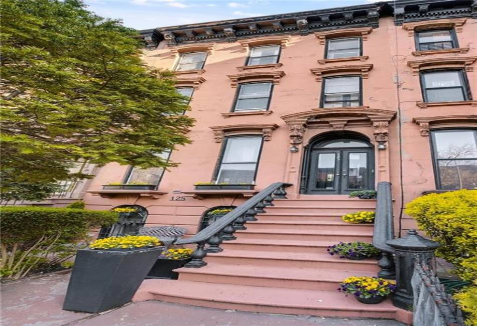 125 Macdonough Street, Brooklyn, New York 11216, 6 Bedrooms Bedrooms, ,Residential,For Sale,Macdonough,492235