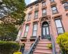125 Macdonough Street, Brooklyn, New York 11216, 6 Bedrooms Bedrooms, ,Residential,For Sale,Macdonough,492235