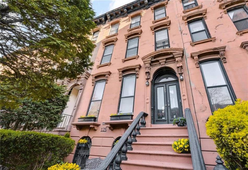 125 Macdonough Street, Brooklyn, New York 11216, 6 Bedrooms Bedrooms, ,Residential,For Sale,Macdonough,492235