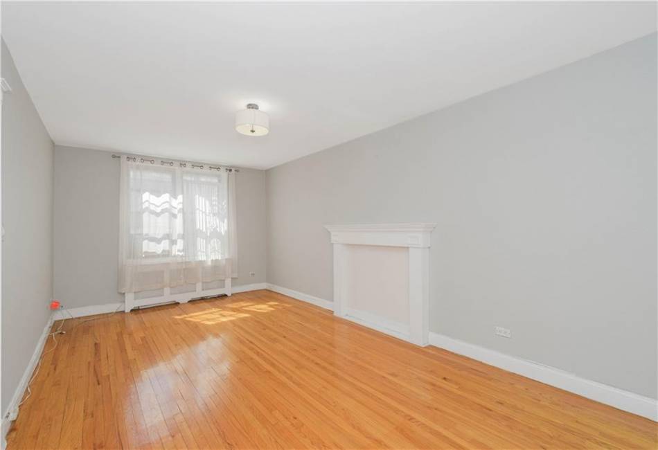 7259 Shore Road, Brooklyn, New York 11209, 1 Bedroom Bedrooms, ,1 BathroomBathrooms,Residential,For Sale,Shore,492185
