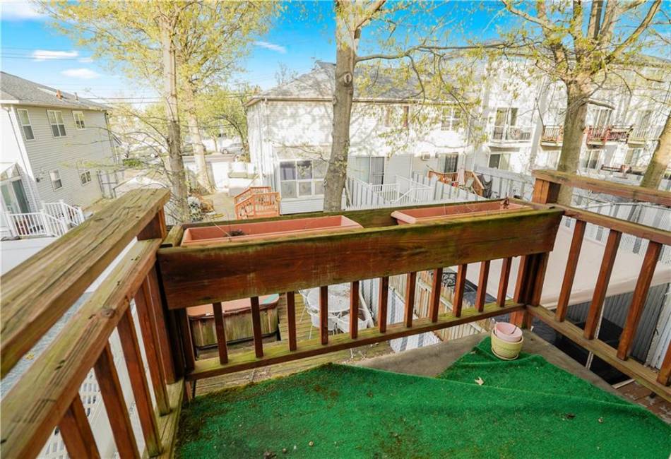 102 Lorraine Loop, Staten Island, New York 10309, 3 Bedrooms Bedrooms, ,2 BathroomsBathrooms,Residential,For Sale,Lorraine,492216