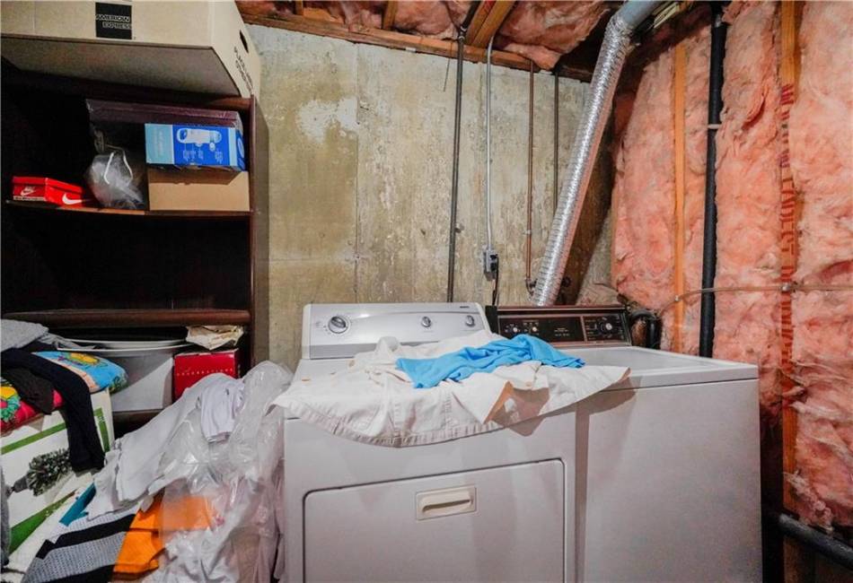 102 Lorraine Loop, Staten Island, New York 10309, 3 Bedrooms Bedrooms, ,2 BathroomsBathrooms,Residential,For Sale,Lorraine,492216