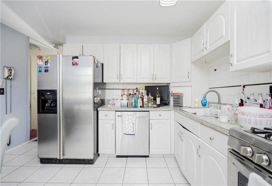 102 Lorraine Loop, Staten Island, New York 10309, 3 Bedrooms Bedrooms, ,2 BathroomsBathrooms,Residential,For Sale,Lorraine,492216
