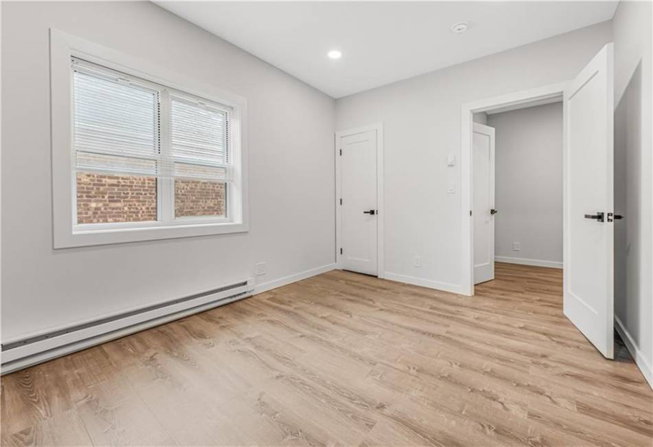 2911 Kings Highway, Brooklyn, New York 11229, 2 Bedrooms Bedrooms, ,1 BathroomBathrooms,Rental,For Sale,Kings,492239