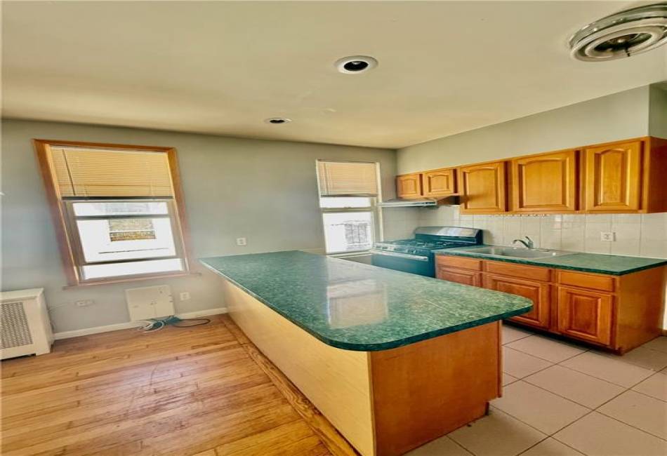 1763 1st Street, Brooklyn, New York 11223, 2 Bedrooms Bedrooms, ,1 BathroomBathrooms,Rental,For Sale,1st,492245