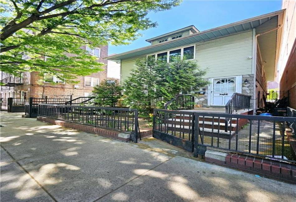 1464 5th Street, Brooklyn, New York 11204, 6 Bedrooms Bedrooms, ,3 BathroomsBathrooms,Residential,For Sale,5th,492263