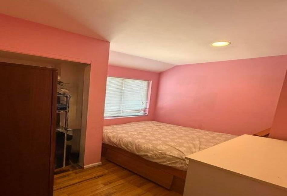 87 Steuben Street, Staten Island, New York 10304, 3 Bedrooms Bedrooms, ,3 BathroomsBathrooms,Residential,For Sale,Steuben,492251