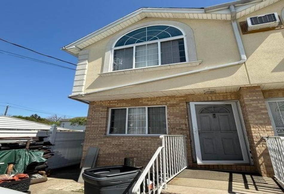 87 Steuben Street, Staten Island, New York 10304, 3 Bedrooms Bedrooms, ,3 BathroomsBathrooms,Residential,For Sale,Steuben,492251
