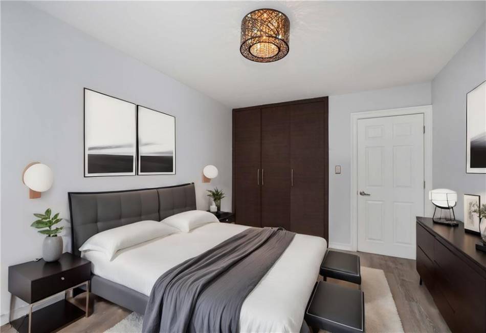 3225 Shore Parkway, Brooklyn, New York 11235, 2 Bedrooms Bedrooms, ,1 BathroomBathrooms,Residential,For Sale,Shore,492273