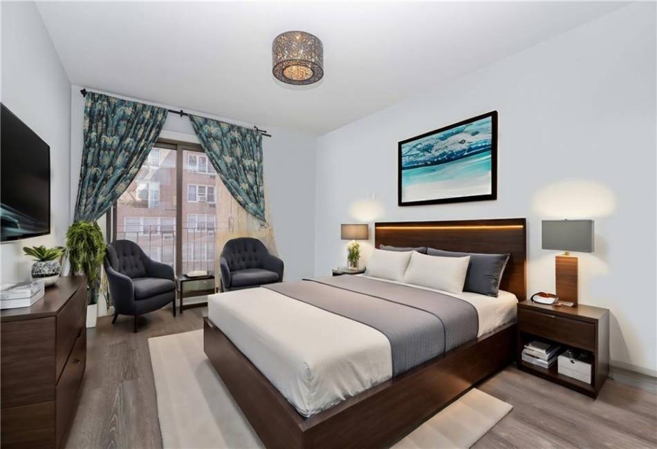 3225 Shore Parkway, Brooklyn, New York 11235, 2 Bedrooms Bedrooms, ,1 BathroomBathrooms,Residential,For Sale,Shore,492273