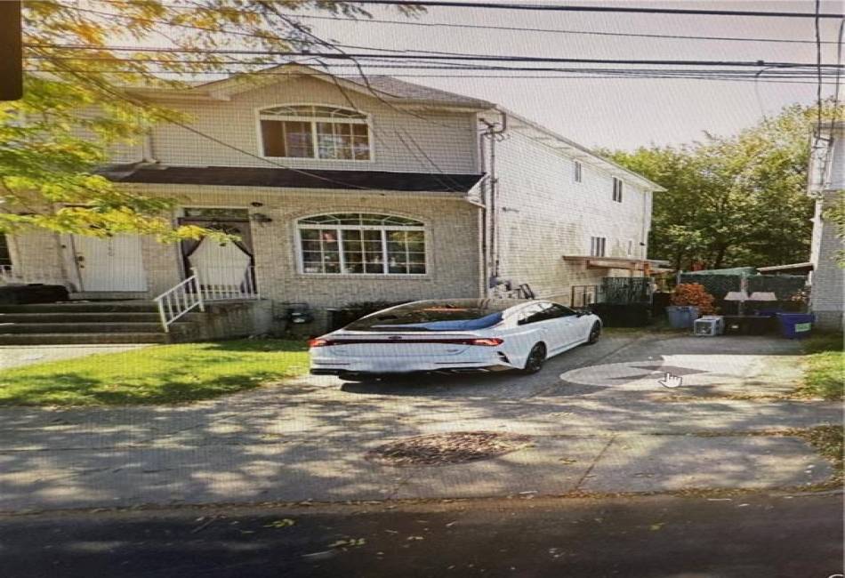 158 Holland Avenue, Staten Island, New York 10303, 3 Bedrooms Bedrooms, ,1 BathroomBathrooms,Residential,For Sale,Holland,492276