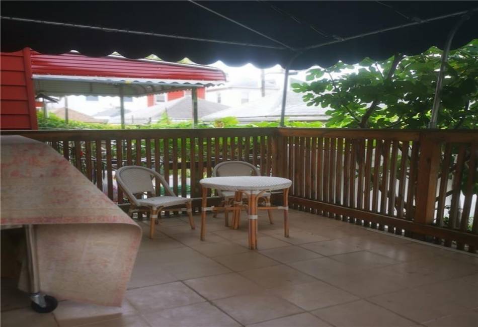 2070 Ford Street, Brooklyn, New York 11229, 3 Bedrooms Bedrooms, ,2 BathroomsBathrooms,Residential,For Sale,Ford,492278