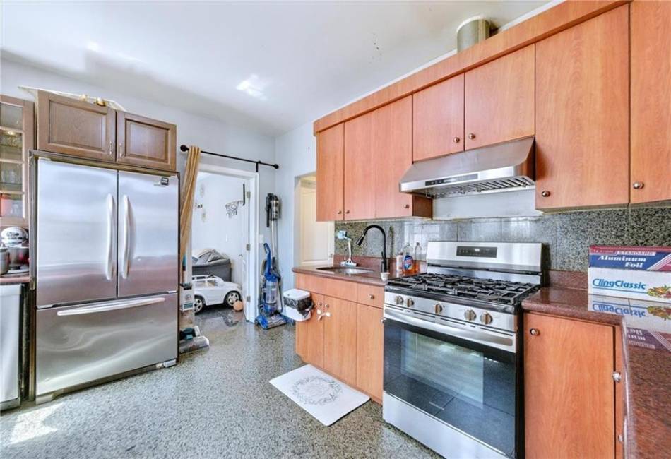 1639 Hendrickson Street, Brooklyn, New York 11234, 7 Bedrooms Bedrooms, ,Residential,For Sale,Hendrickson,492164