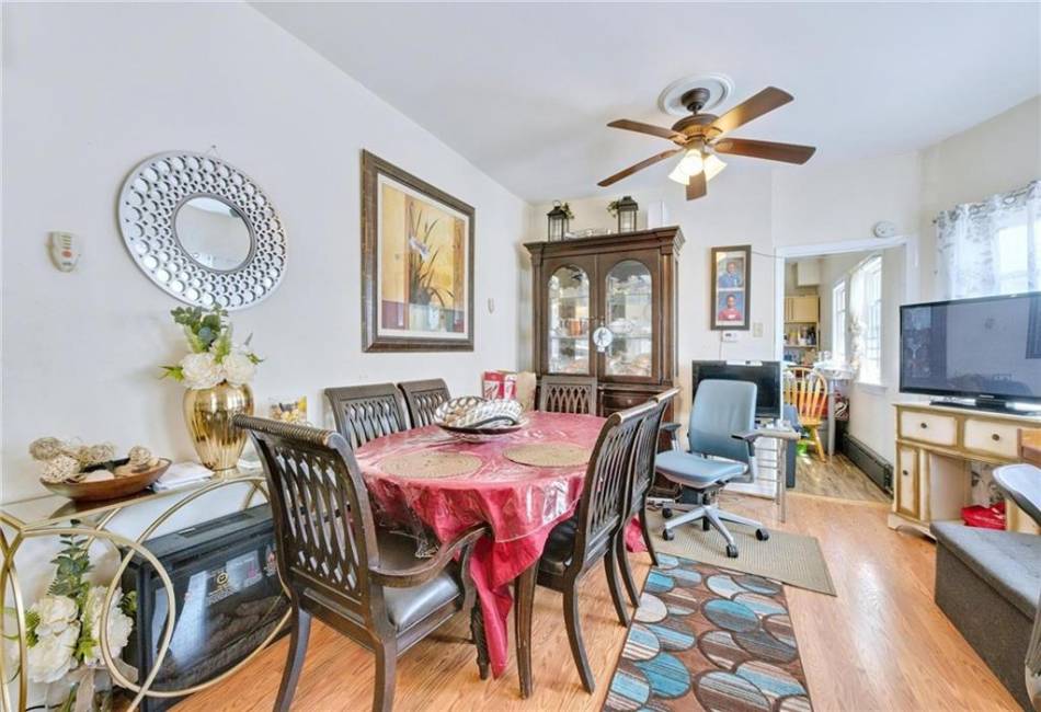 1639 Hendrickson Street, Brooklyn, New York 11234, 7 Bedrooms Bedrooms, ,Residential,For Sale,Hendrickson,492164