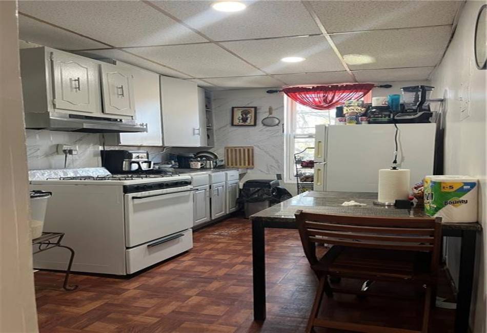 76-11 101st Avenue, Ozone Park, New York 11416, ,Mixed Use,For Sale,101st,492262